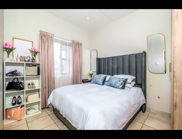 1 BEDROOM TOWNHOUSE FOR SALE IN BERGBRON